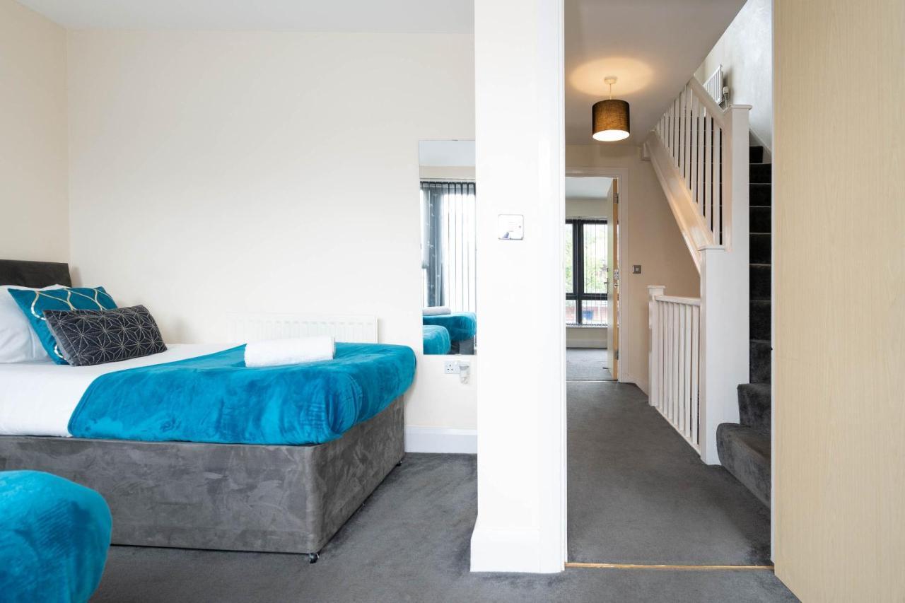 City Centre Townhouse - 3 Bedrooms - Garage - Parking - Top Rated Birmingham Eksteriør bilde